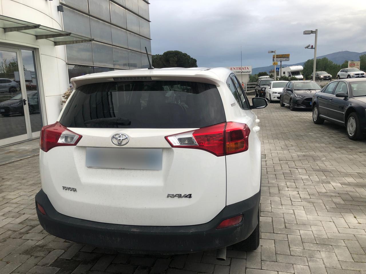 Toyota RAV 4 RAV4 2.0 D-4D 2WD Active