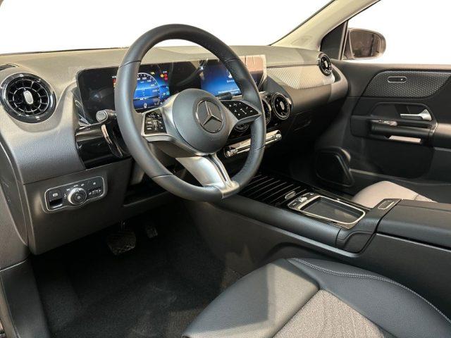 MERCEDES-BENZ B 180 d Automatic Executive