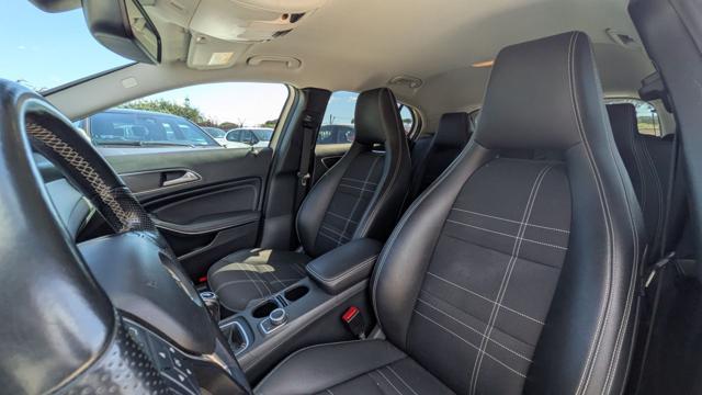 MERCEDES-BENZ GLA 200 1.6cc 156cv NAVIGATORE CAMERA POST. INT. PELLE