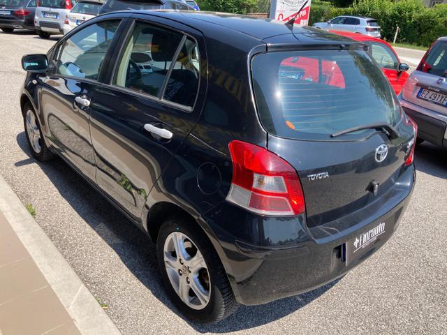 TOYOTA Yaris 1.3 5 porte Sol