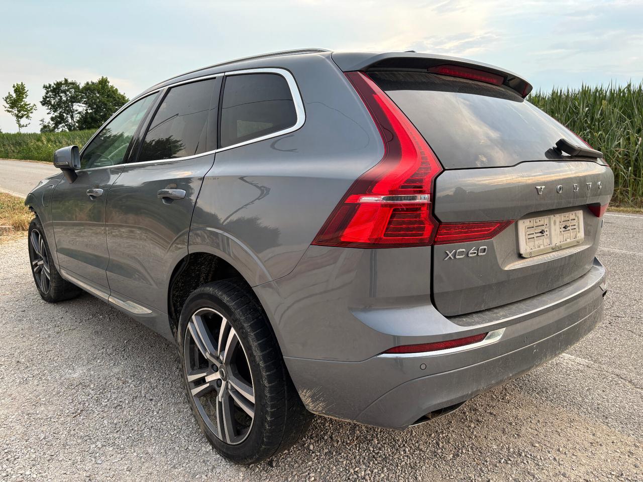 Volvo XC 60 XC60 T6 Recharge Plug-in Hybrid AWD Inscription Expression