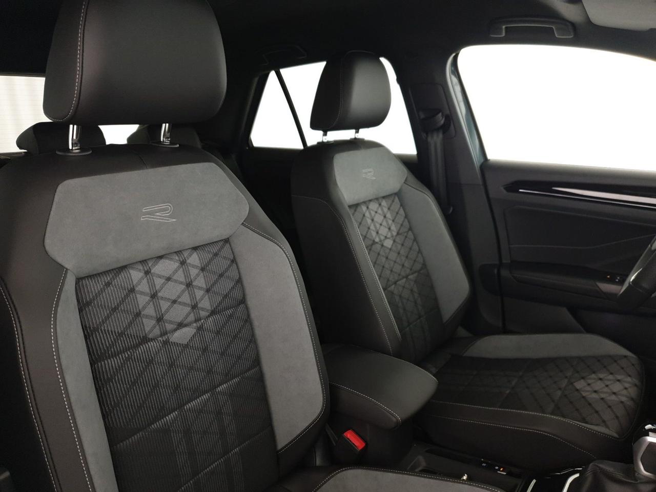 Volkswagen T-Roc 1.5 tsi r-line plus dsg
