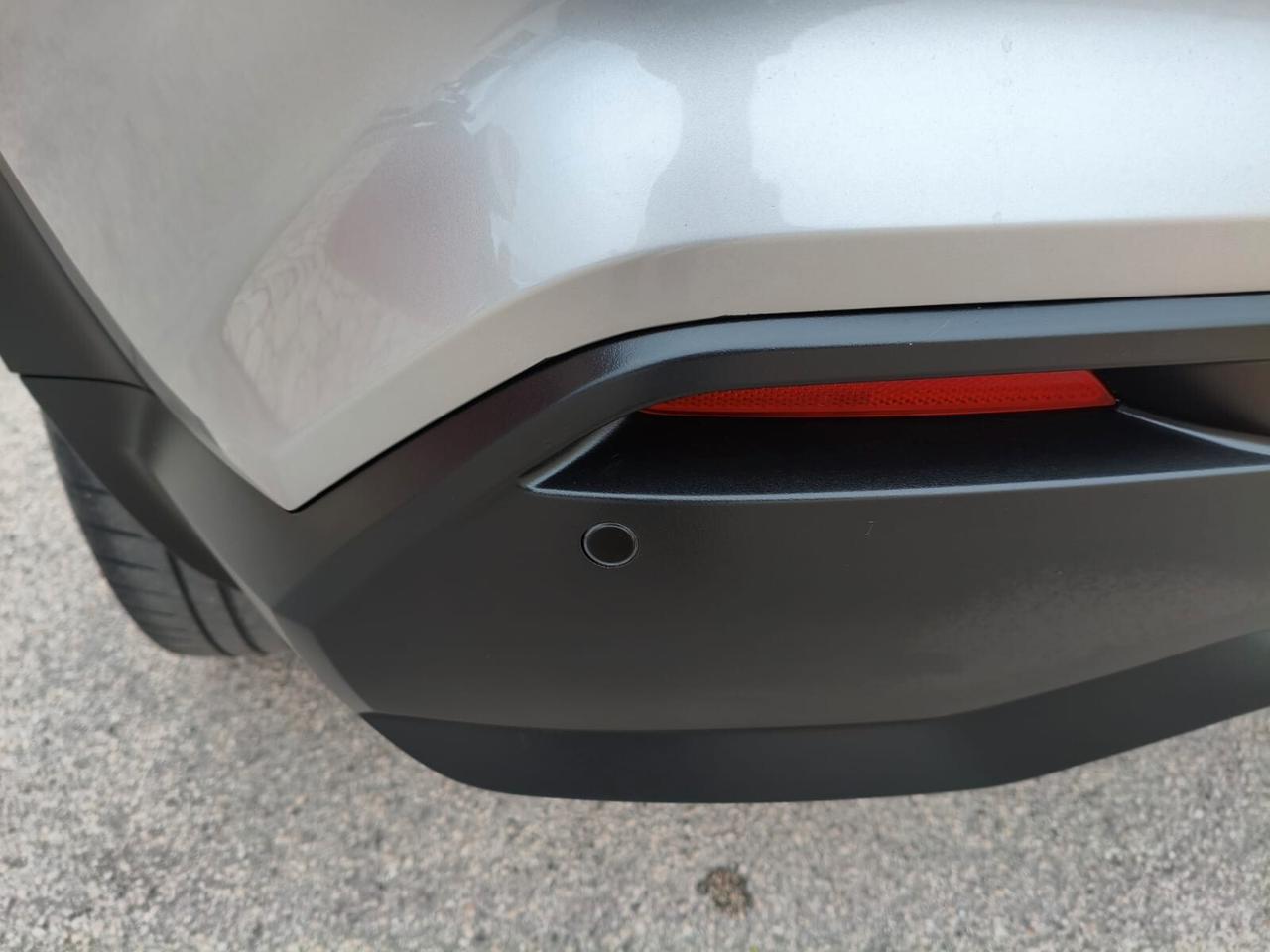 Nissan Juke 1.0 DIG-T 114 CV N-Connecta