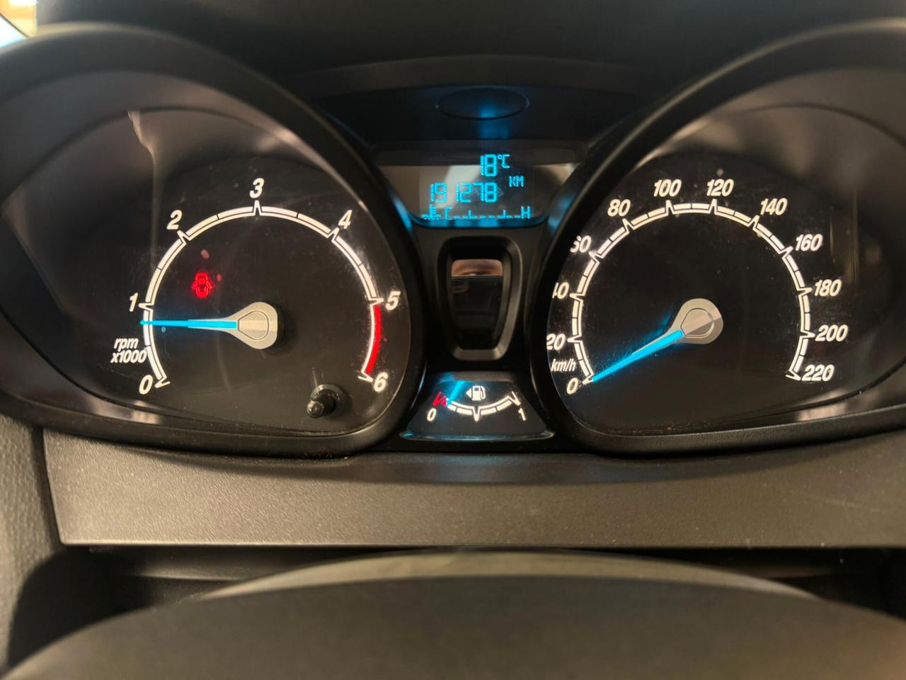 Ford Fiesta 1.5 TDCi 75CV 5 porte Titanium