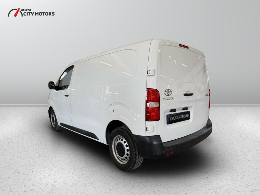 Toyota Proace 1.5d 120cv S&S 10q 4p Medium Comfort E6d