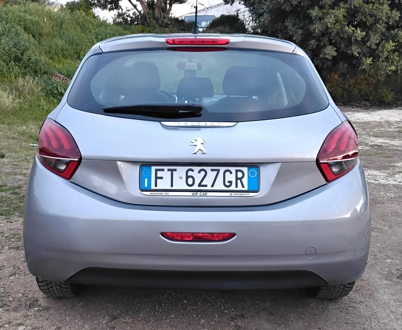 Peugeot 208 BlueHDi 100 S&S 5 porte Active