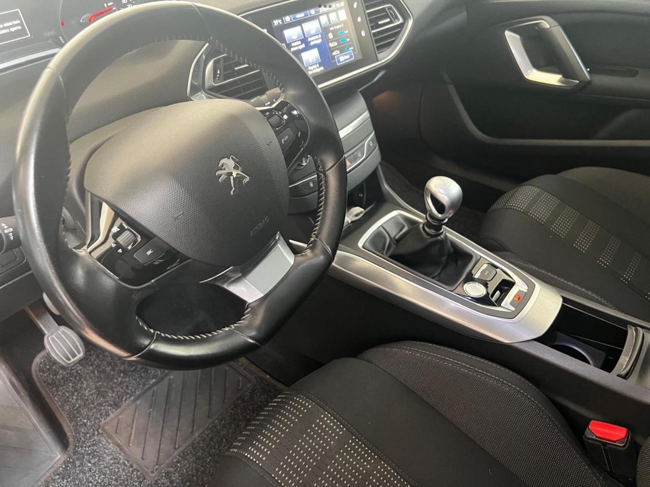 Peugeot 308 BlueHDi 150 S&S EAT6 SW Business Perfetta