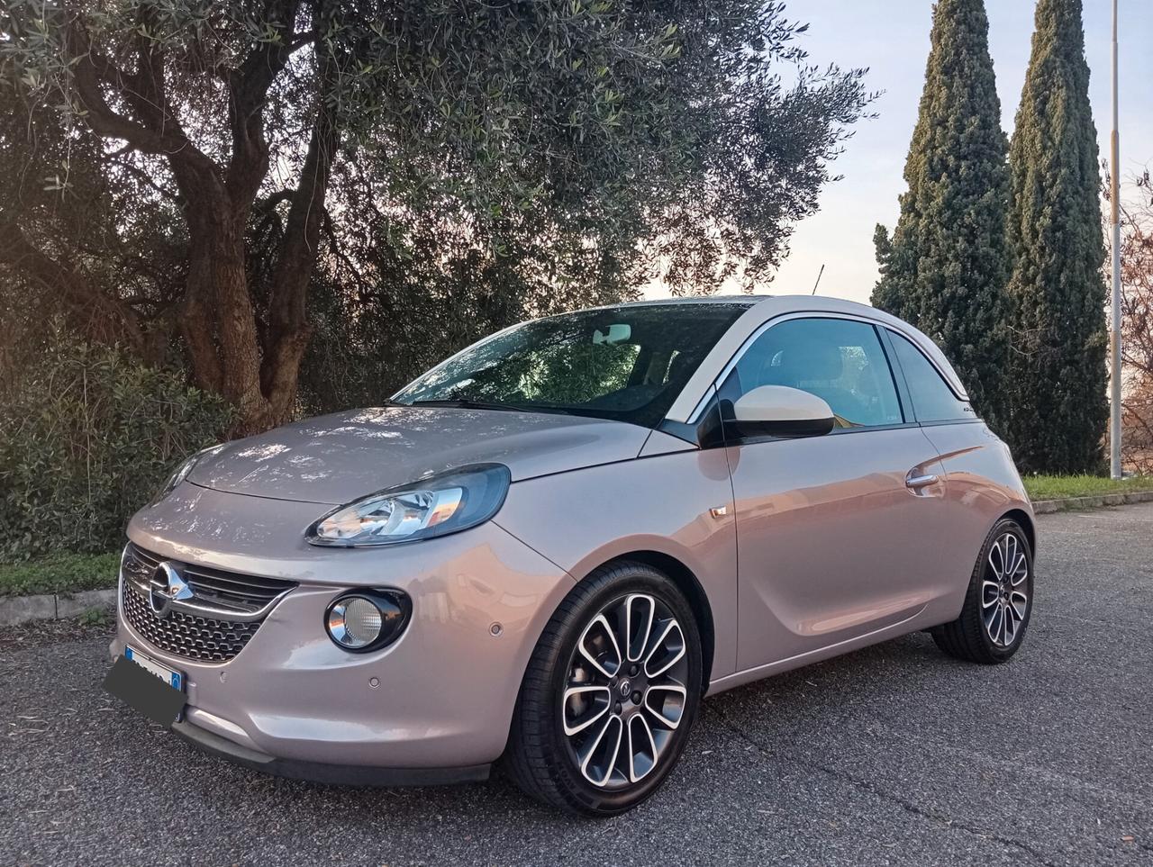 Opel Adam Rocks 1.4 87 CV valuto permute