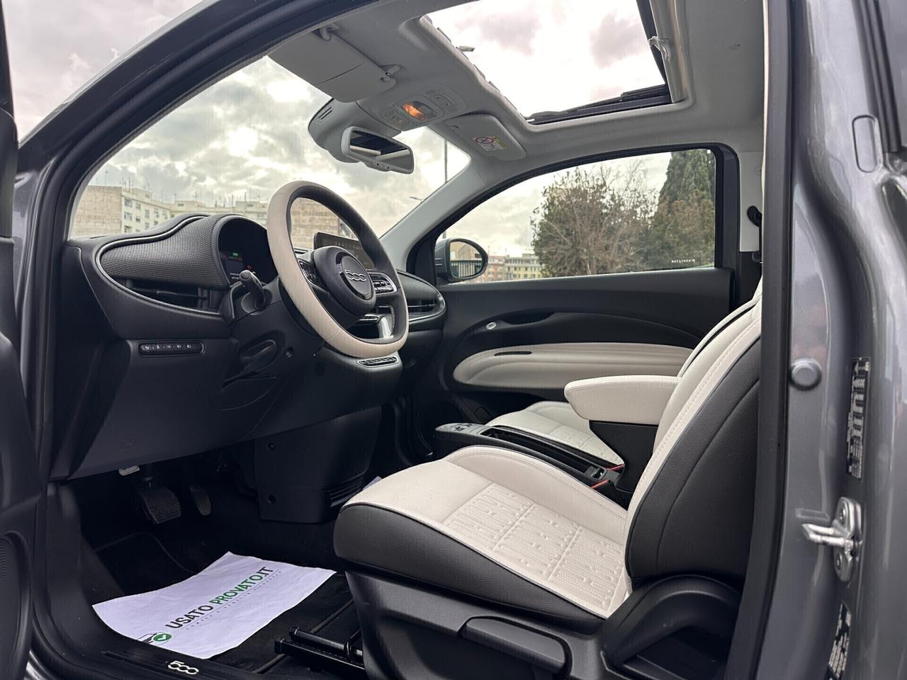Fiat 500e La Prima 42kWh 118cv Tetto APRIBILE