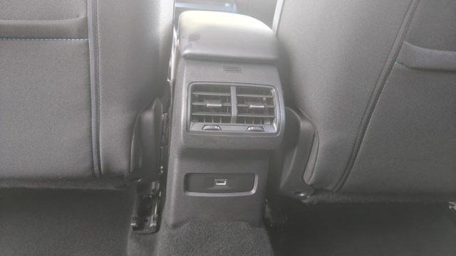 CITROEN C4 PureTech 130 S&S EAT8 Shine