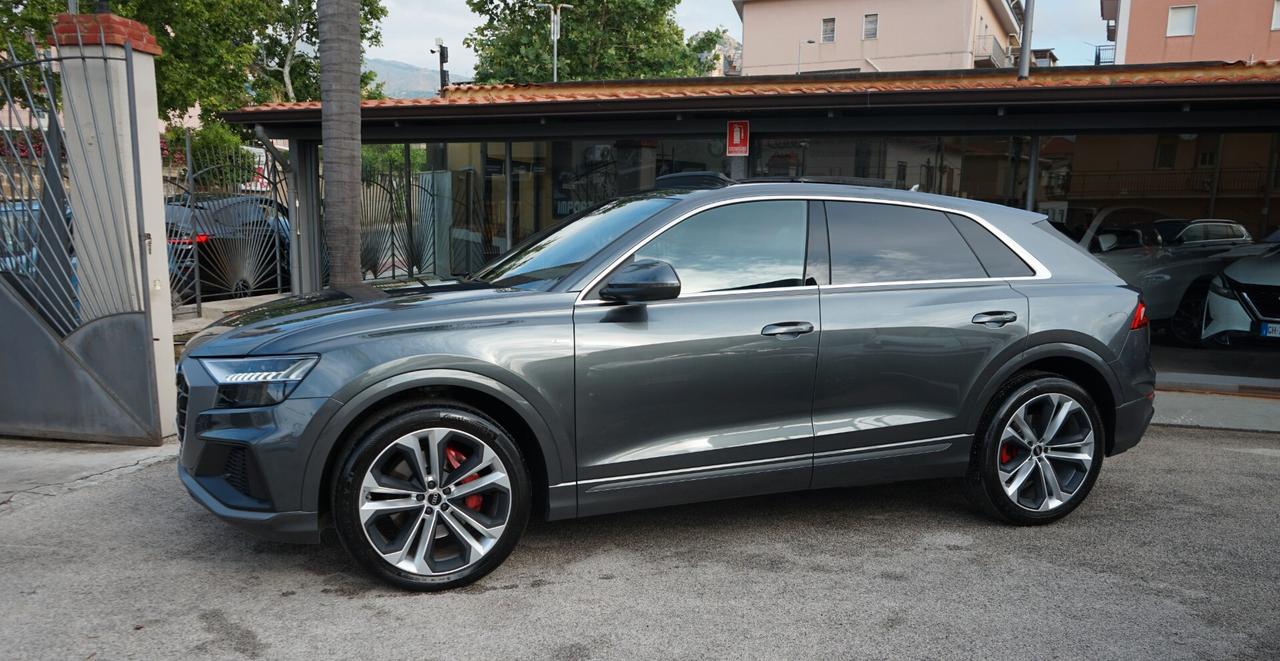 Audi Q8 50 TDI 286 CV quattro tiptronic