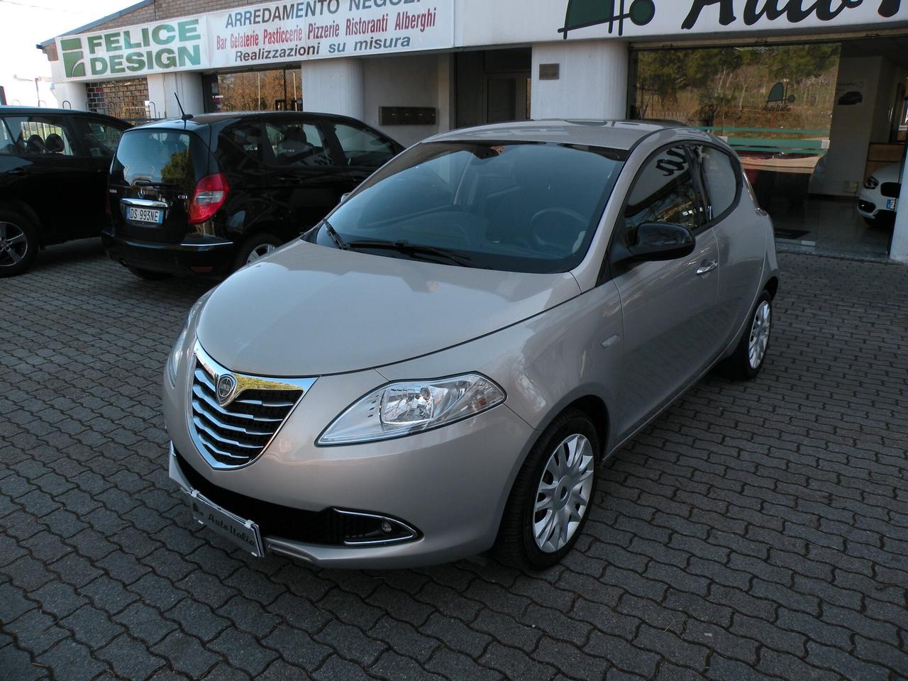 LANCIA YPSILON 1.3 MJT 95 CV GOLD 2011