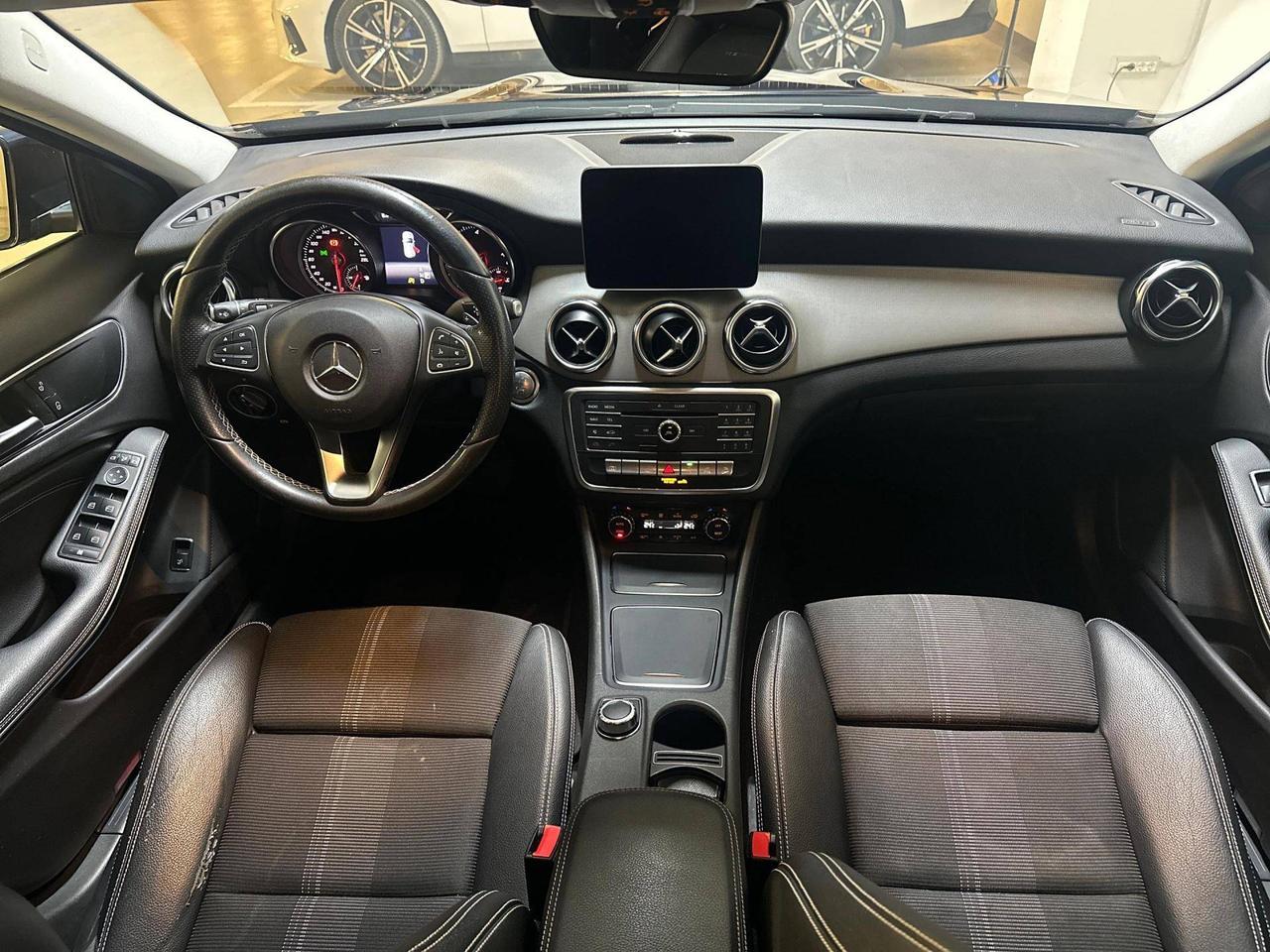 Mercedes GLA 200 d Sport 4matic