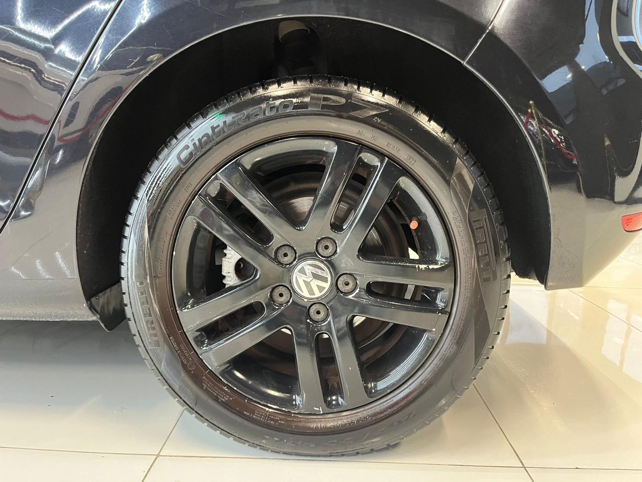Volkswagen Golf 1.6 TDI DPF 5p. Trendline OK NEOPATENTATI