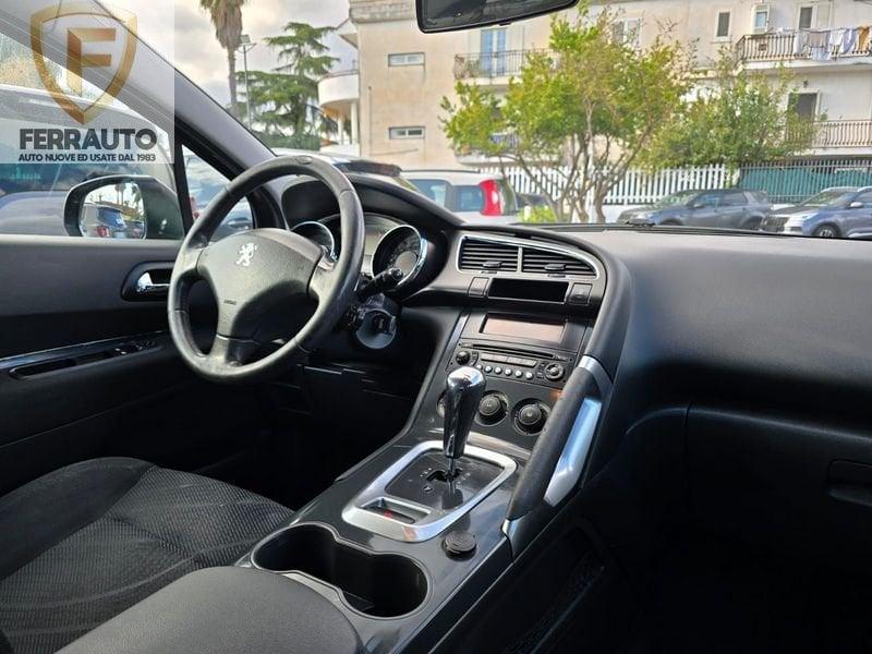Peugeot 3008 3008 1.6 HDi 110CV cambio robotizzato Premium