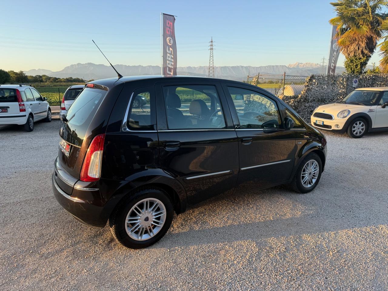 Lancia MUSA 1.3 Mjt 16V 95 CV S&S DPF Oro