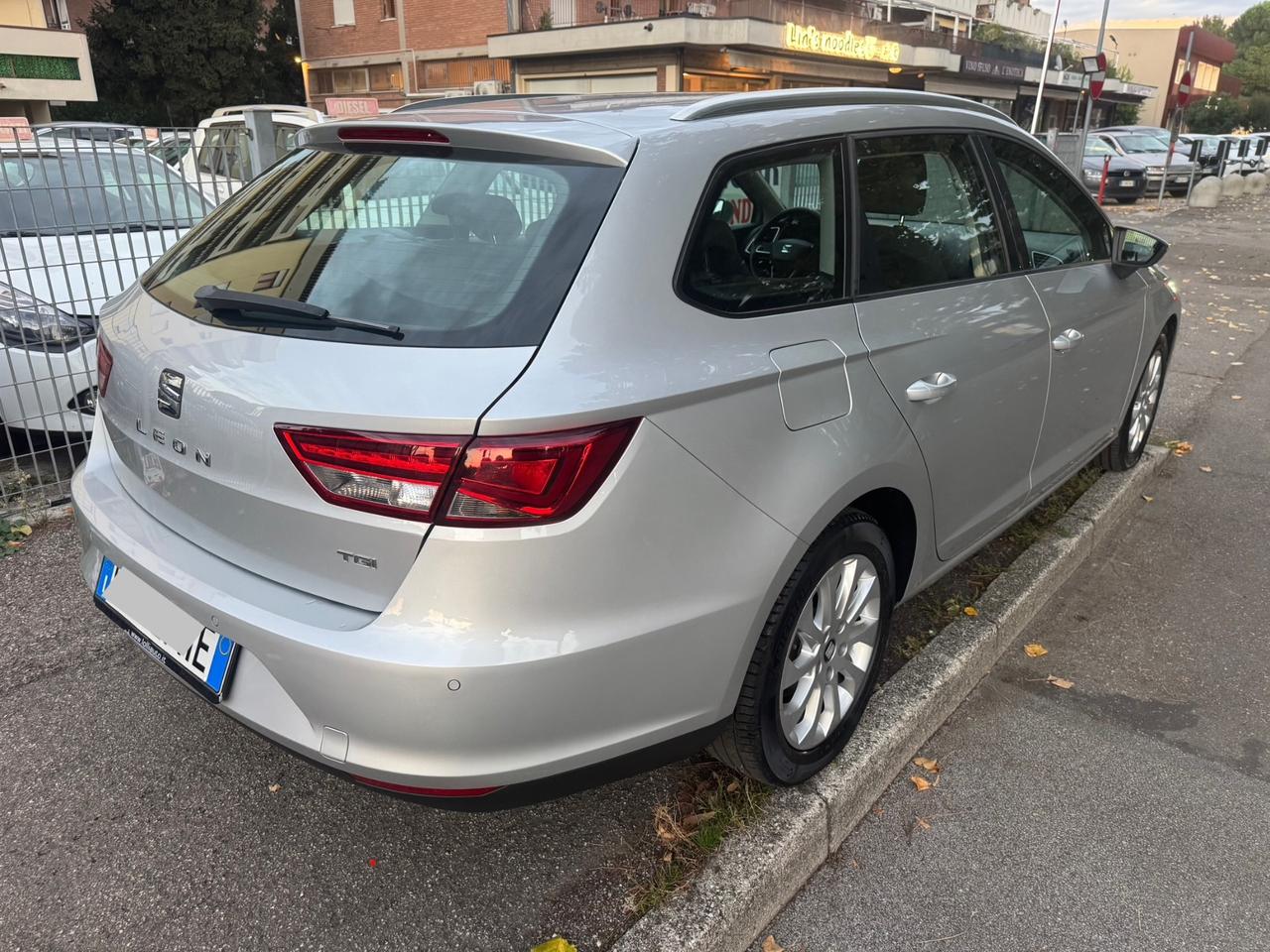 Seat Leon 1.4 TGI ST neopaten garanzia 12 mesi