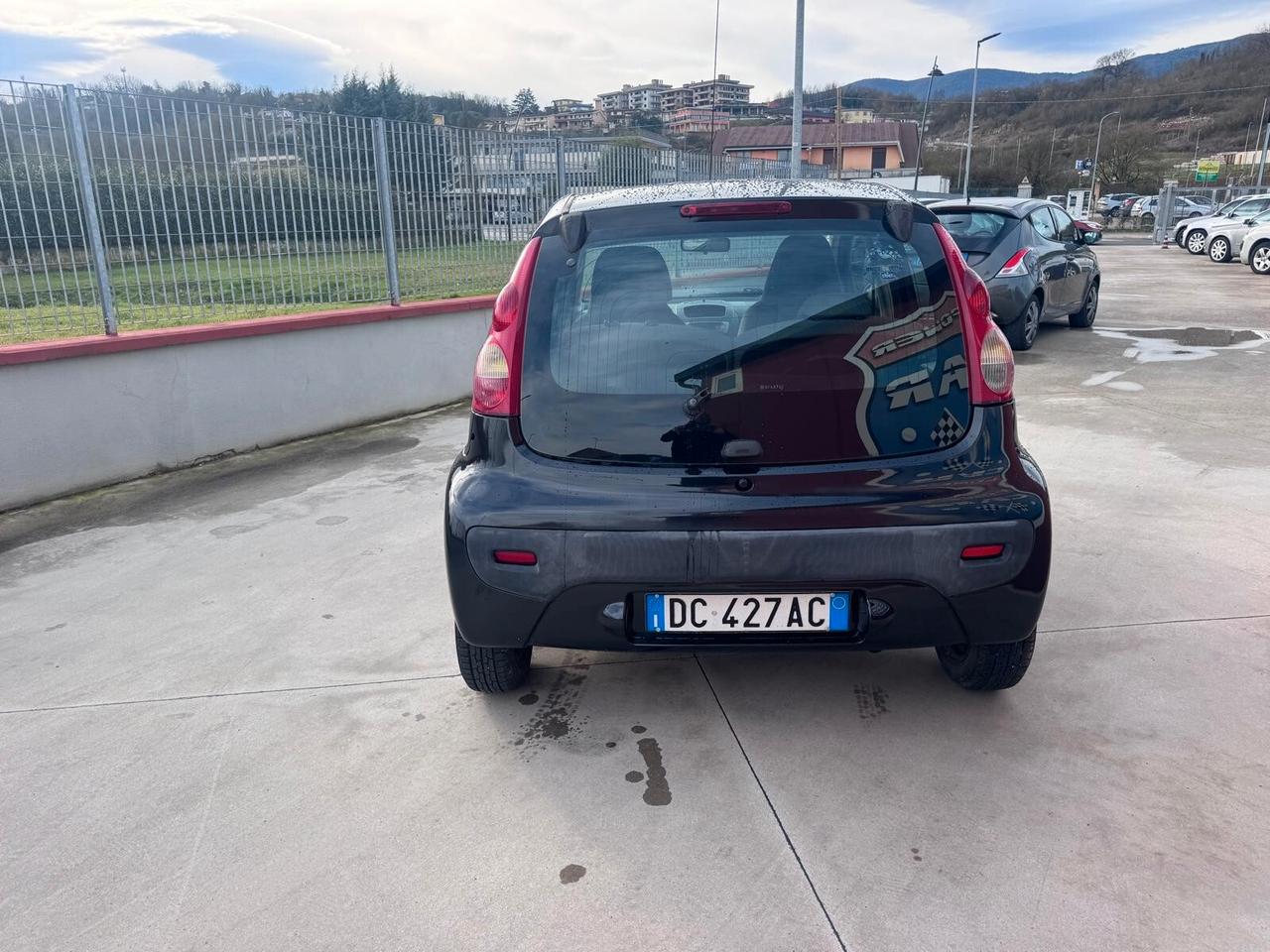Peugeot 107 1.4 HDi 5p. Plaisir