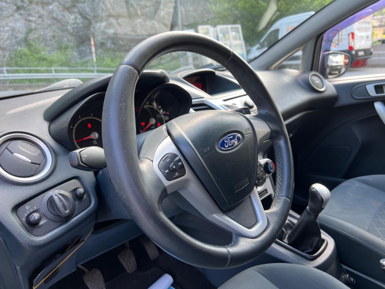 Ford Fiesta 1.2 82 CV 5 porte Titanium