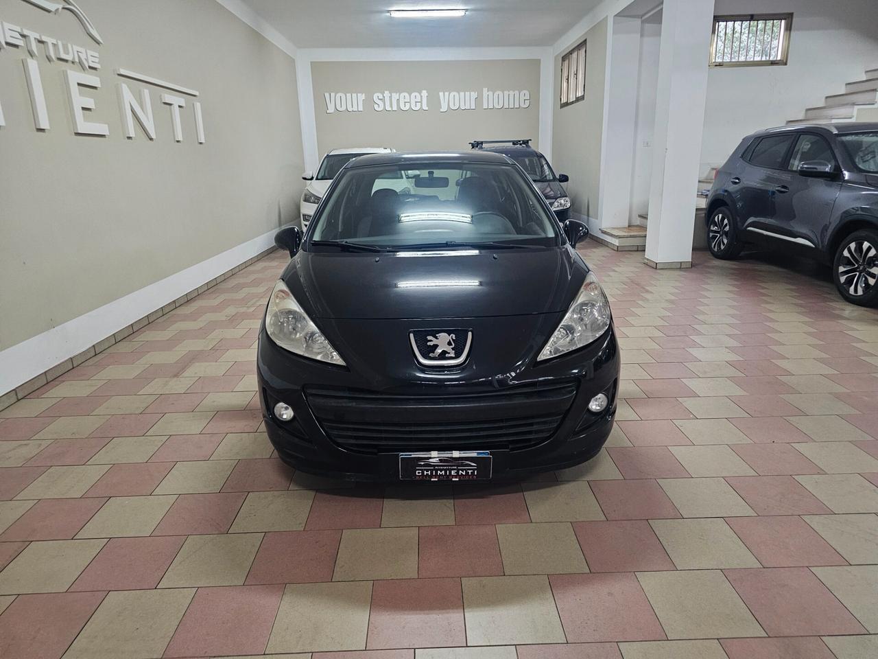 Peugeot 207 1.4 8V 75CV 5p. X Line ECO GPL