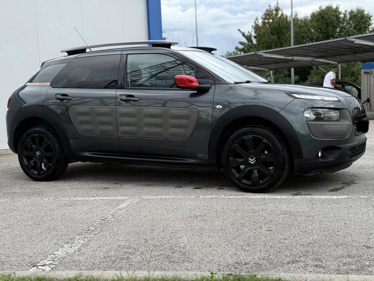 Citroen C4 Cactus PureTech 82 Shine Edition