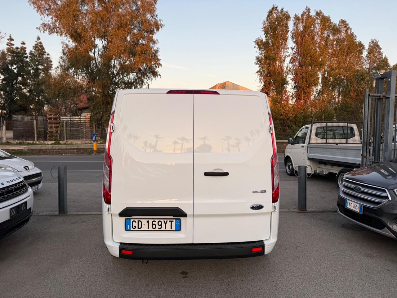 Ford Transit Custom 2.0 Diesel 3 Posti