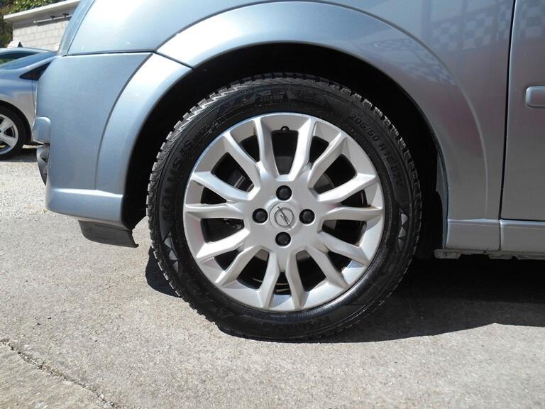 Opel Meriva 1.4 16V GPL-TECH KM 102000 NEOPATENTATI
