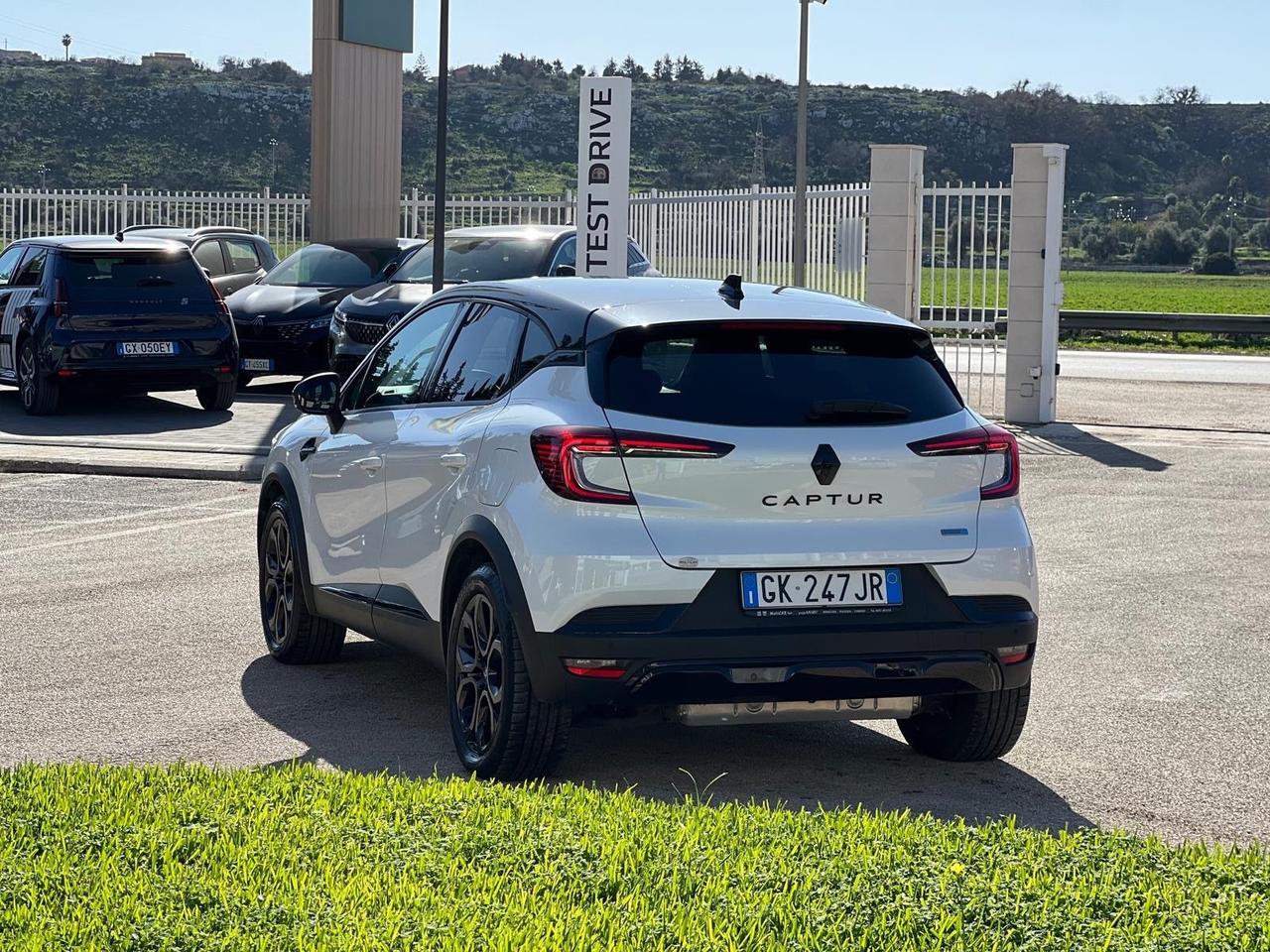 Renault Captur Plug-in Hybrid E-Tech 160 CV Rive Gauche