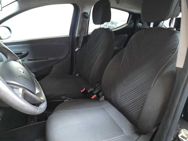 LANCIA Ypsilon 3ª serie - 1.0 FireFly 5 porte S&S Hybrid Gold