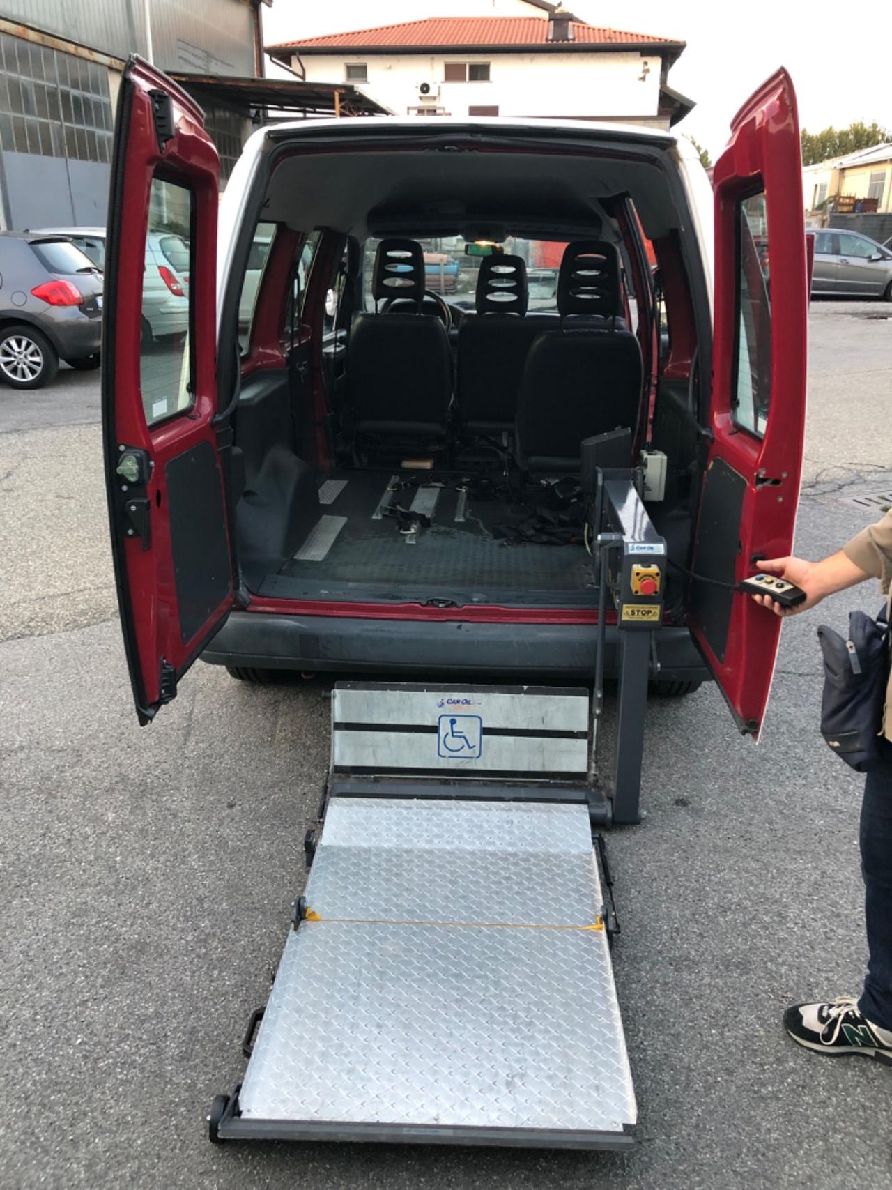 FIAT SCUDO TRASPORTO PERSONE- disabile - uso proprio