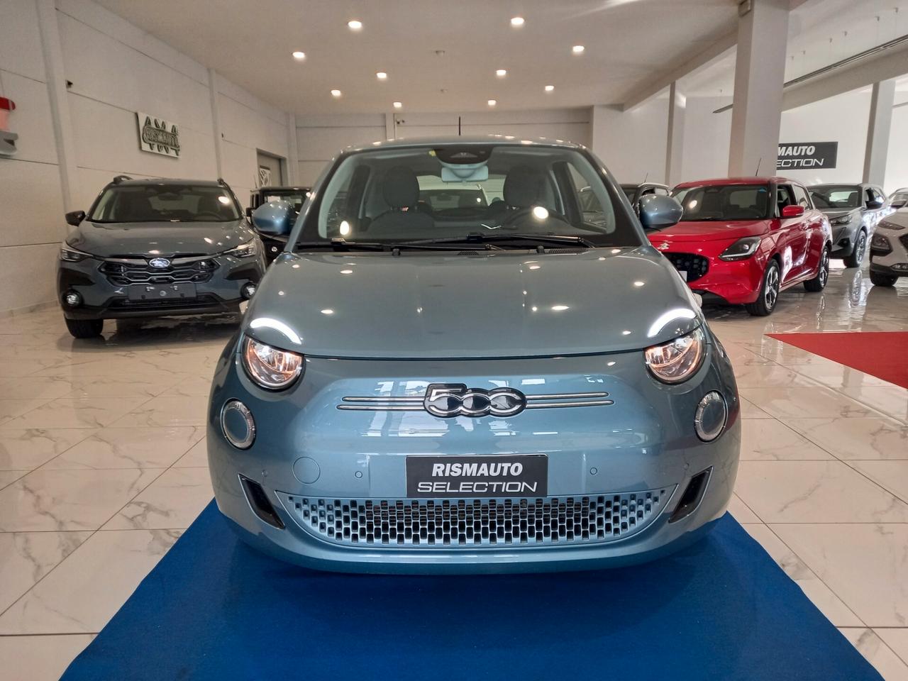Fiat 500e 42 kWh Icon 30.000 KM
