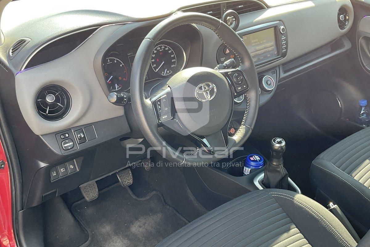 TOYOTA Yaris 1.0 5 porte Cool