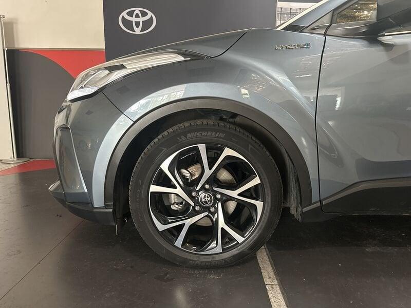 Toyota C-HR 1.8 Hybrid E-CVT Trend