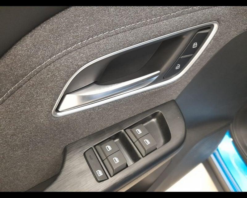 MG ZS 1.5L HEV COM MY25