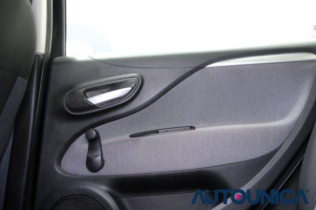 FIAT Punto Evo 1.2 5 PORTE ACTUAL NEOPATENTATI