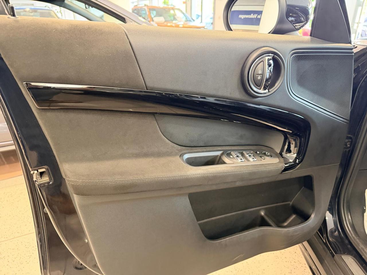 MINI COUNTRYMAN COOPER 1.5 B ESSENTIAL AUTO