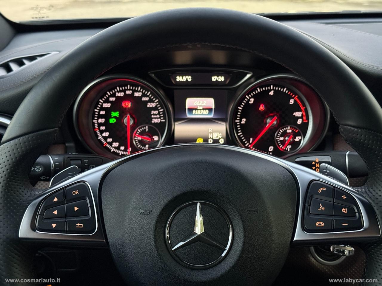 MERCEDES-BENZ A 180 d Automatic Premium