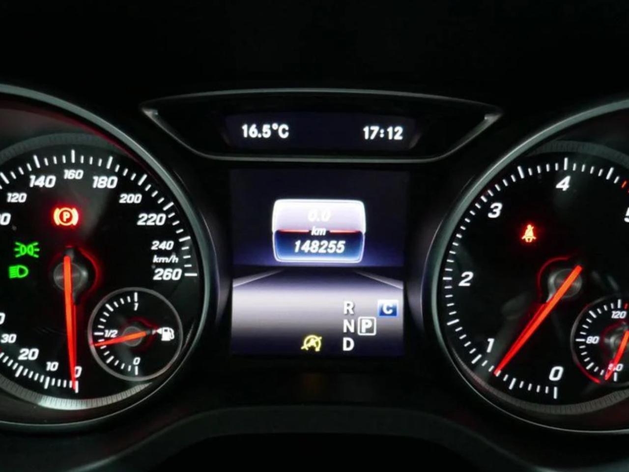 MERCEDES-BENZ CLA 200 D SW 4 MATIC AUTOMATIC NIGHT EDITION PERFETTA