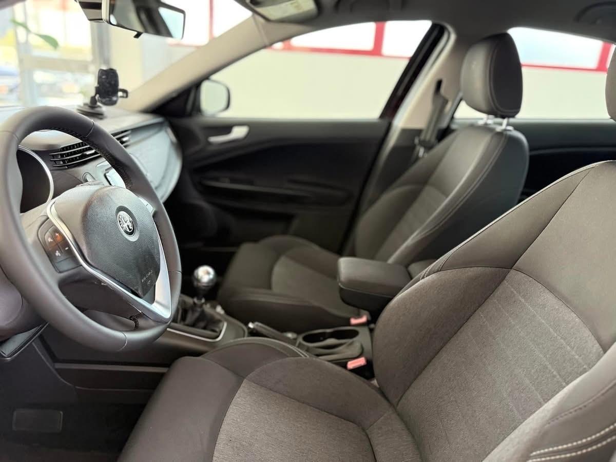 Alfa Romeo Giulietta 1.6 Mjt 120cv Distinctive 2017