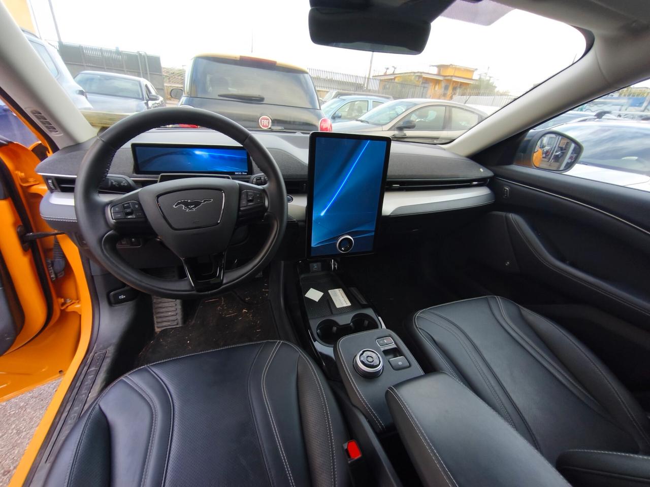 Ford Mustang Mach-E AWD Elettrico Standard 269CV Premium