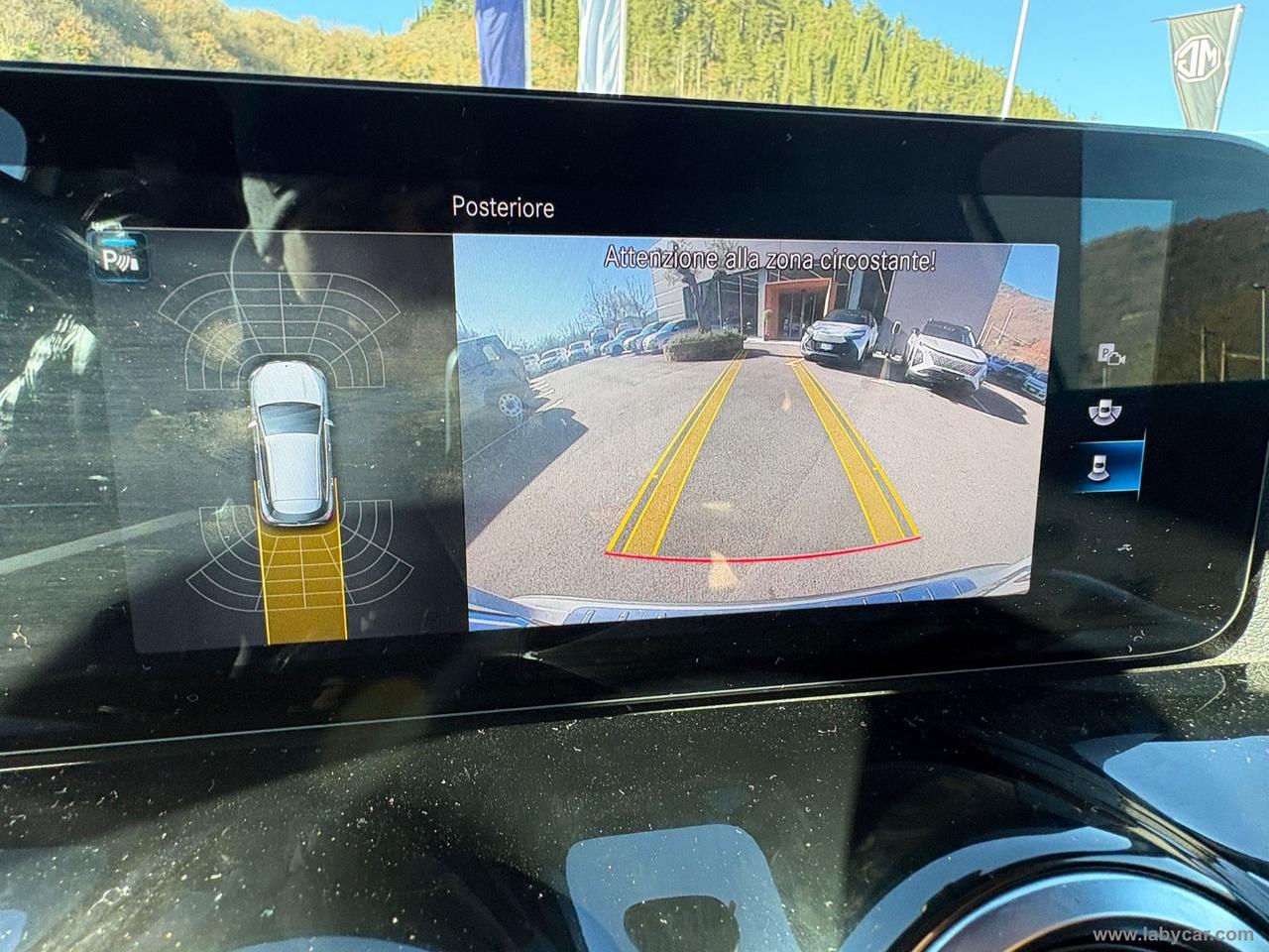 MERCEDES-BENZ GLA 200 d Automatic 4Matic Sport