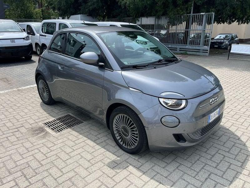 FIAT 500 500e Berlina 42 kWh Icon