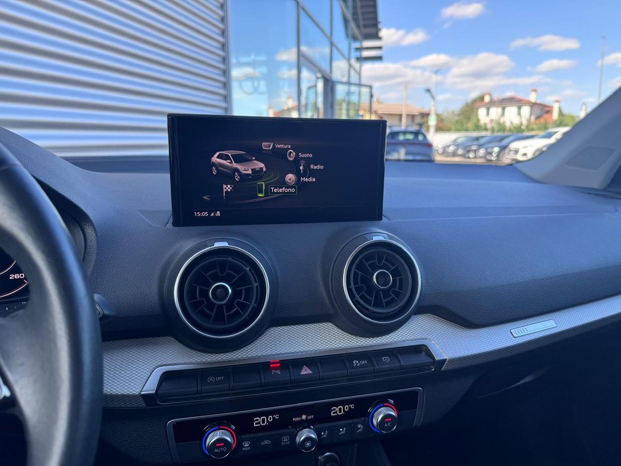 AUDI Q2 2.0 TDI S-TRONIC BUSINESS