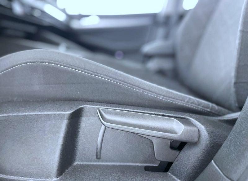 Volkswagen Golf Variant 2.0 TDI SCR 85kW Life DSG