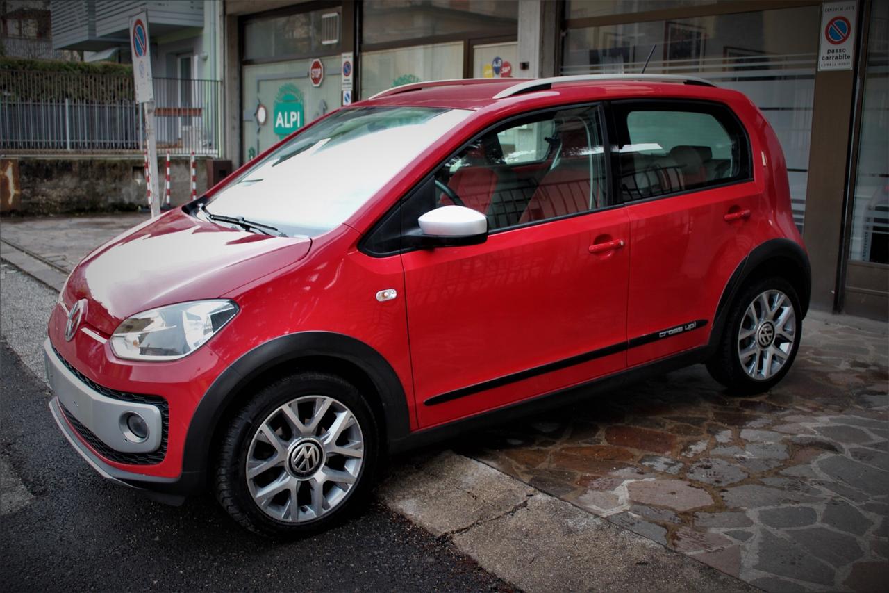 Volkswagen up! 1.0 75 CV 5p. cross neopatentati 41000 km