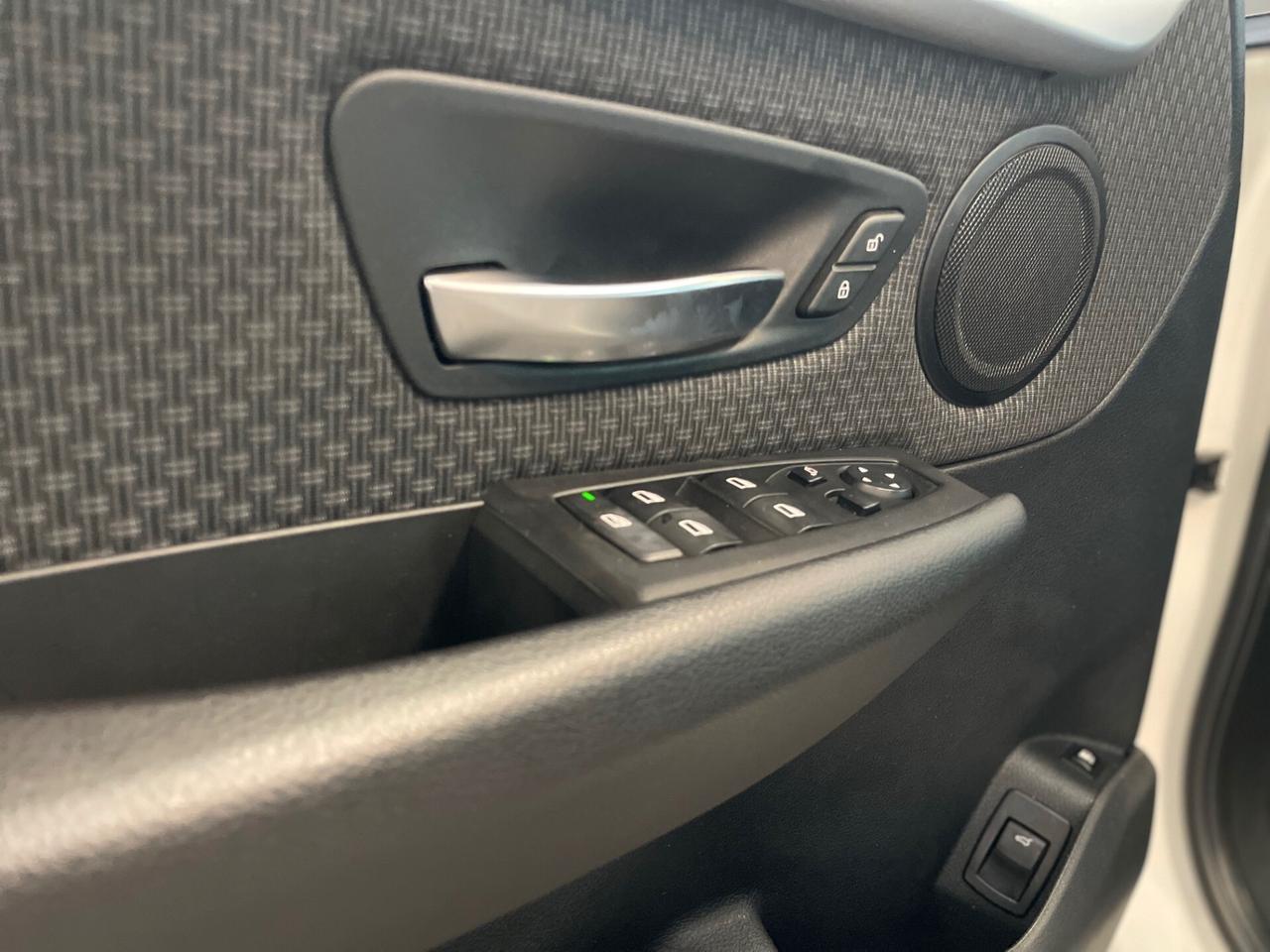 Bmw 2er Active Tourer 225xe iPerformance Business aut.