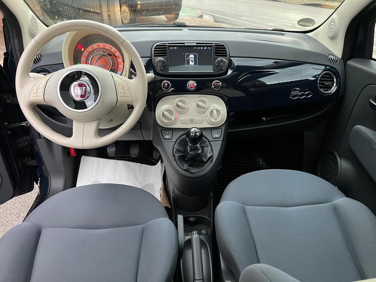 Fiat 500 1.2 Lounge 69cv Panorama/Navi/Bluetooth