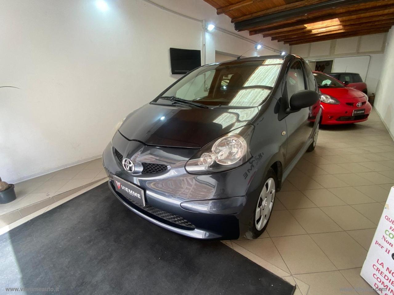 TOYOTA Aygo 1.0 VVT-i 5p. Sol