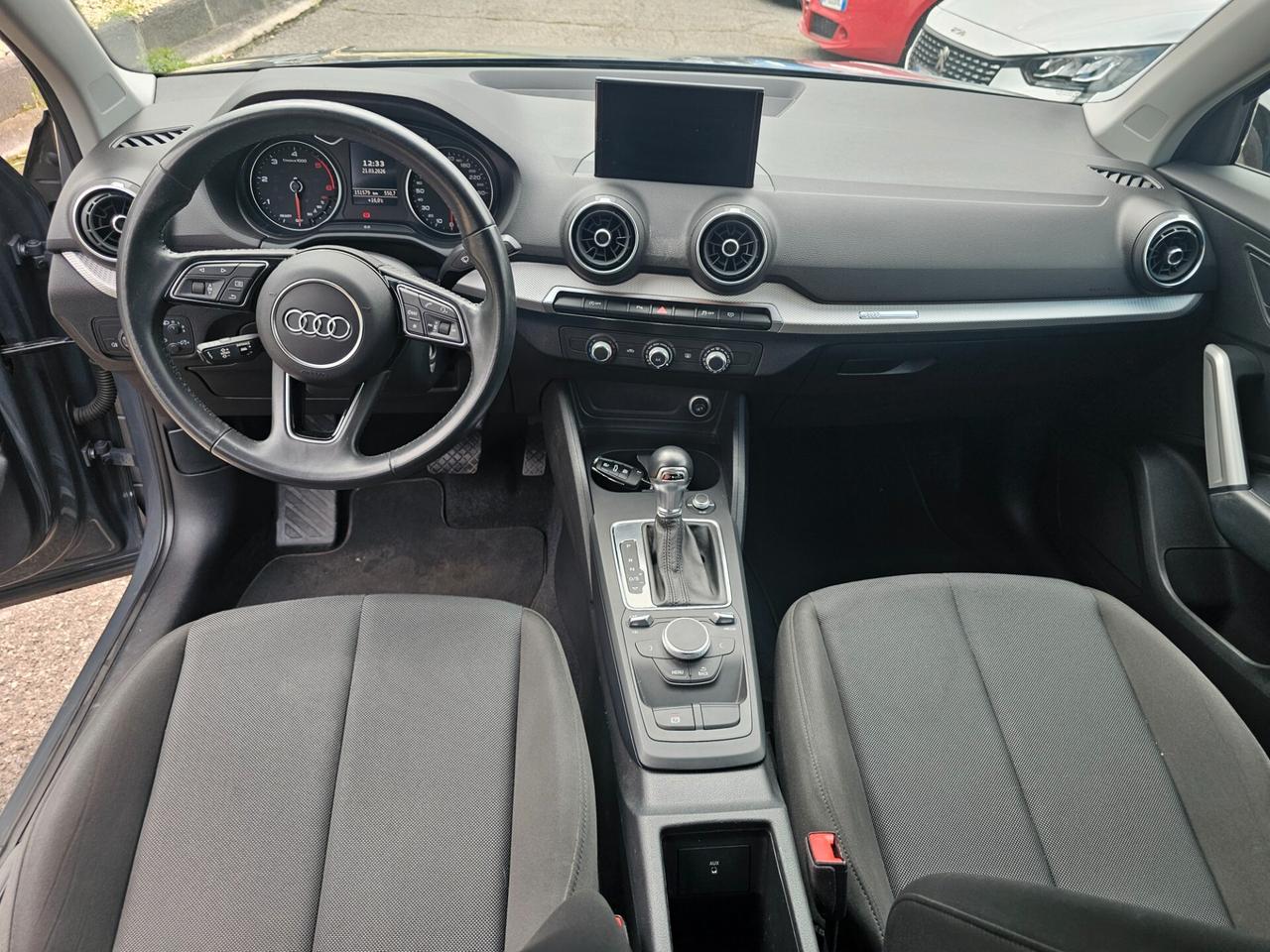 Audi Q2 30 TDI S tronic Identity Black