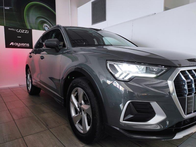 AUDI Q3 2ª serie - Q3 35 TDI quattro S tronic Business Advanced